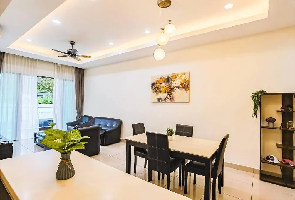 Comfy Home @ The Loft Imago - 5 Pax 2Room 2Toilets Kota Kinabalu Apartment